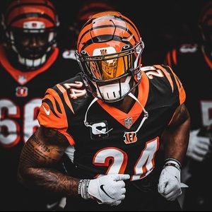 Meet your Posher, Chase